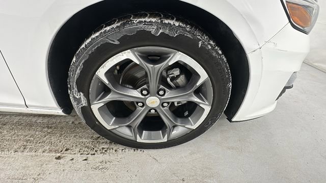 Used 2024 Chevrolet Malibu LT FWD image 9
