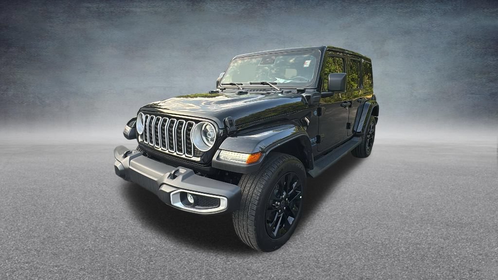 Used 2025 Jeep Wrangler Unlimited Sahara AWD/4WD image 6