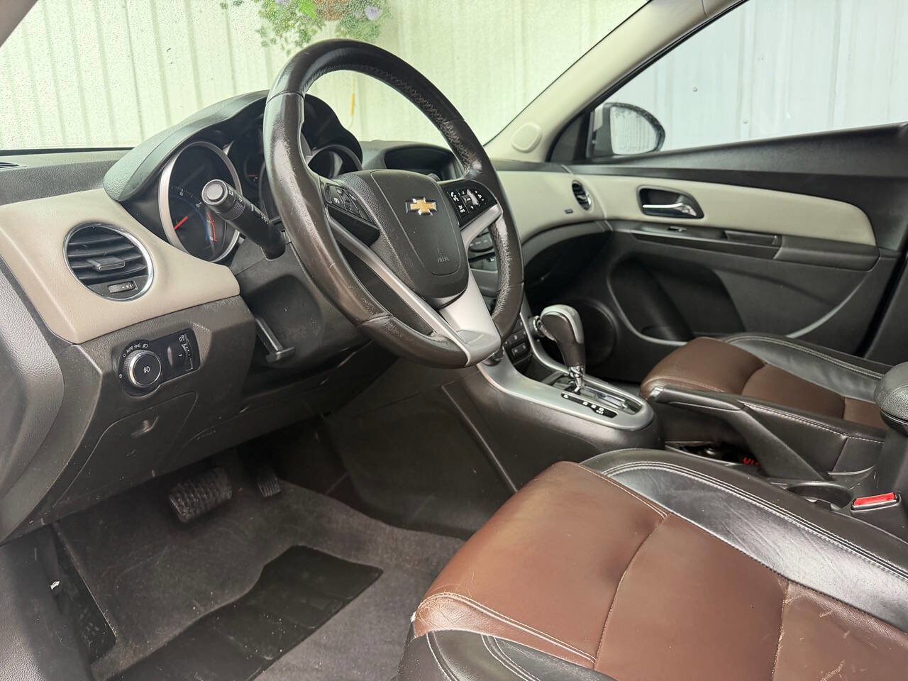 Used 2013 Chevrolet Cruze LT image 11