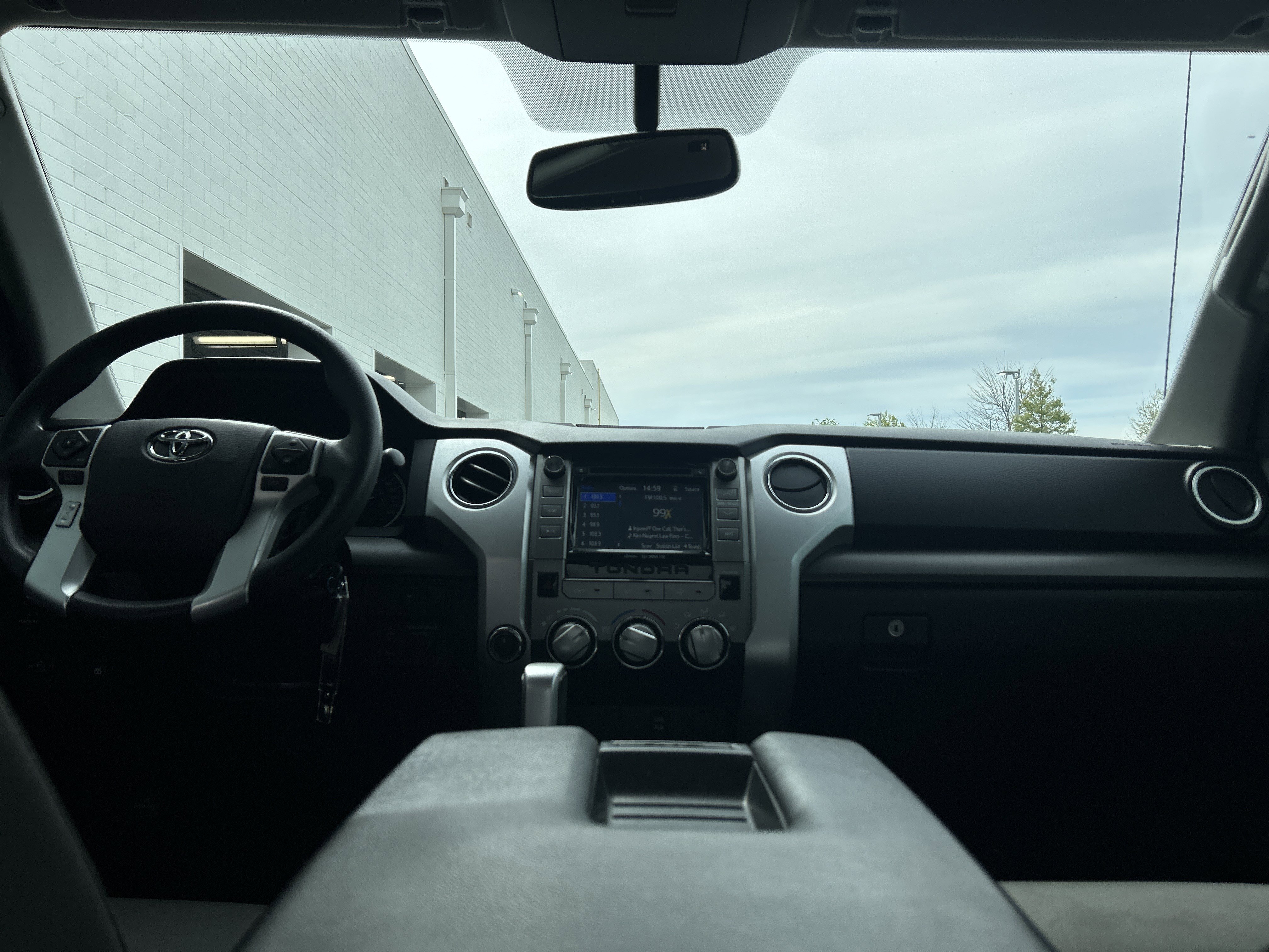 Used 2017 Toyota Tundra SR5 w/ TRD Off Road Package image 29