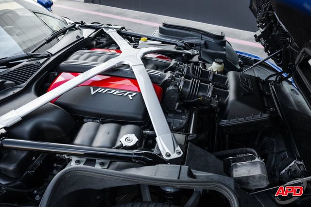 Used 2013 SRT Viper GTS w/ GTS Laguna Interior Pkg RWD image 79