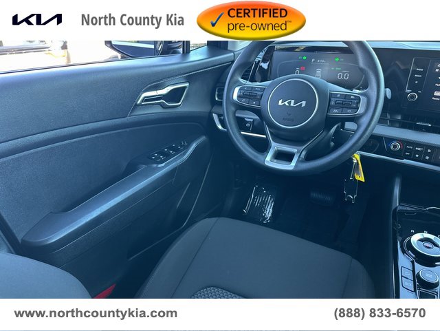 Certified 2025 Kia Sportage LX image 12