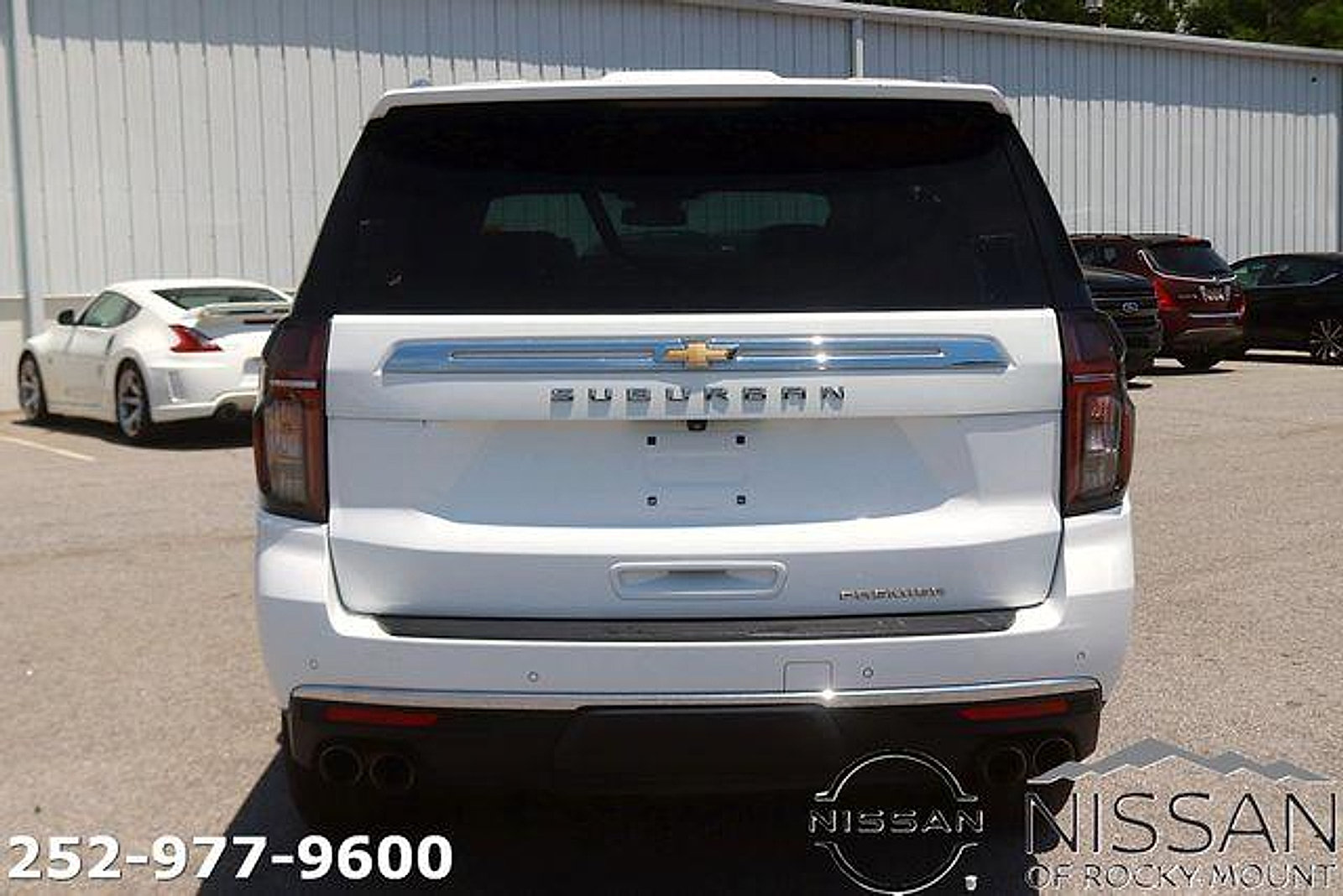 Used 2023 Chevrolet Suburban Premier RWD image 6
