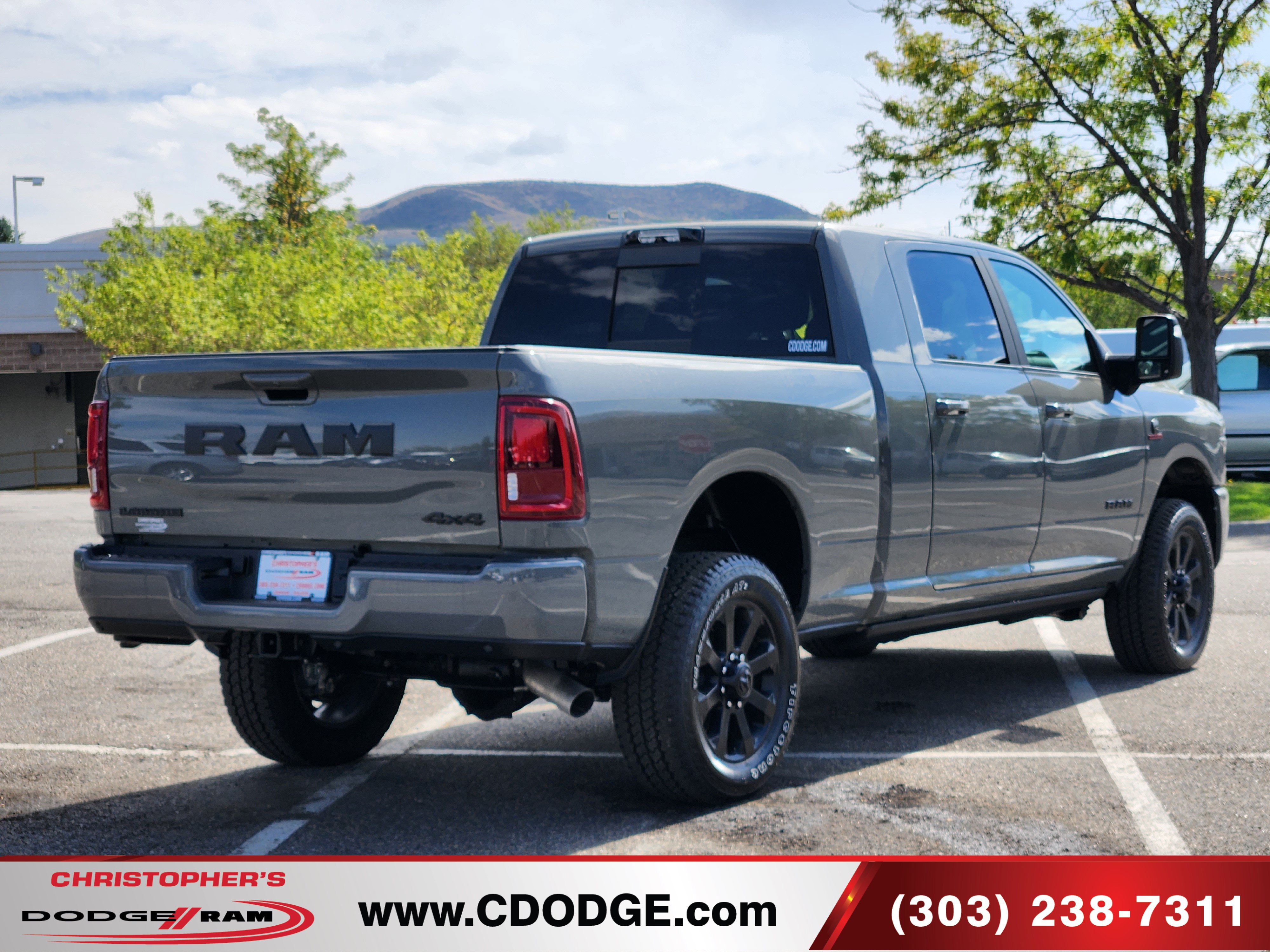 Used 2026 RAM 2500 Laramie AWD/4WD image 3