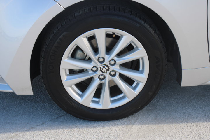 Certified 2026 Toyota Corolla LE w/ LE Premium Package FWD image 9