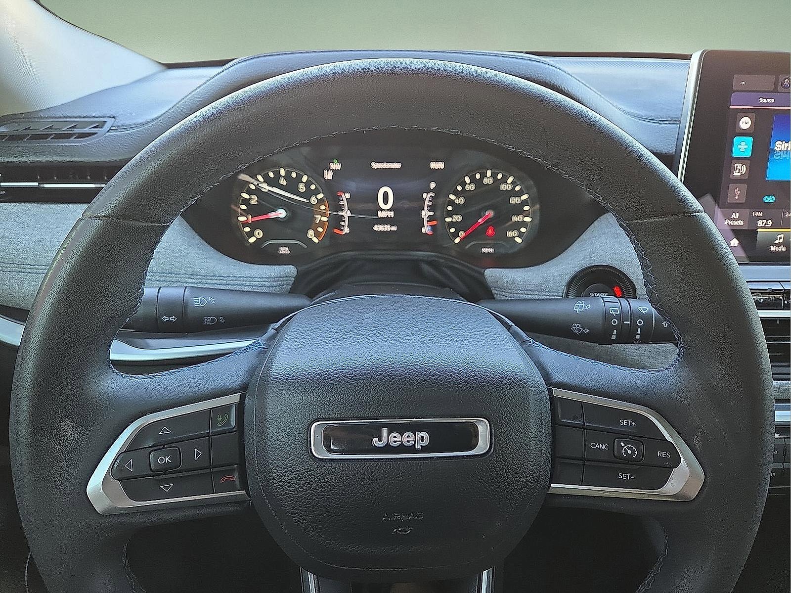Used 2022 Jeep Compass Latitude image 24
