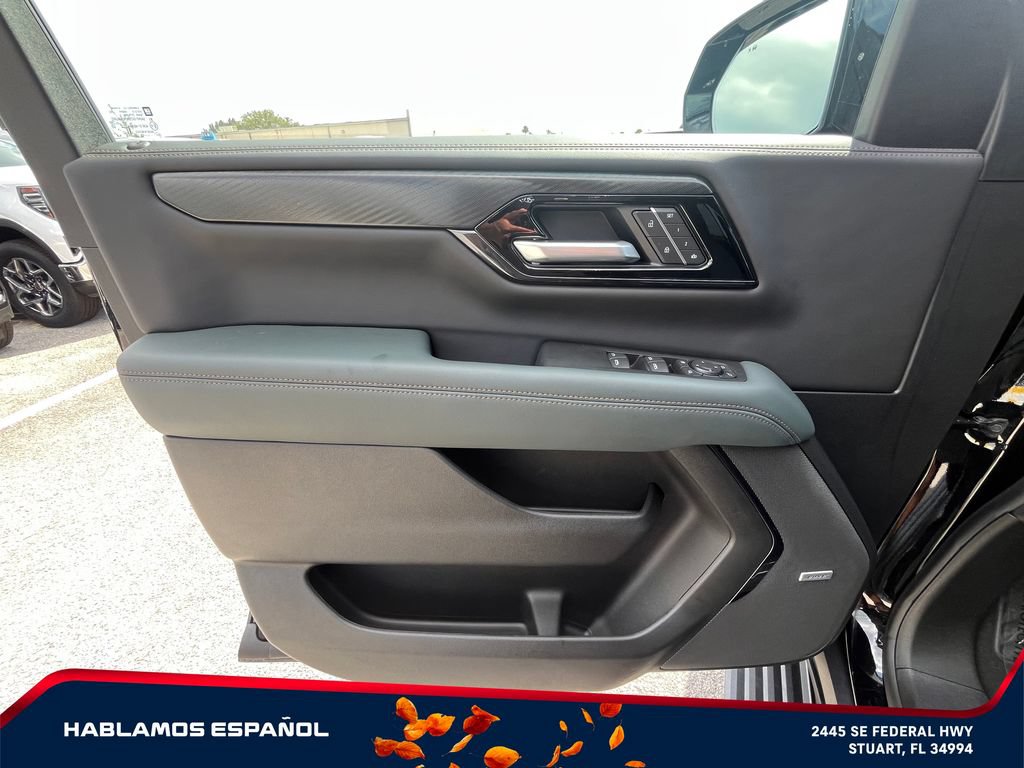 New 2026 GMC Yukon XL AT4 w/ AT4 Premium Plus Package AWD/4WD image 24