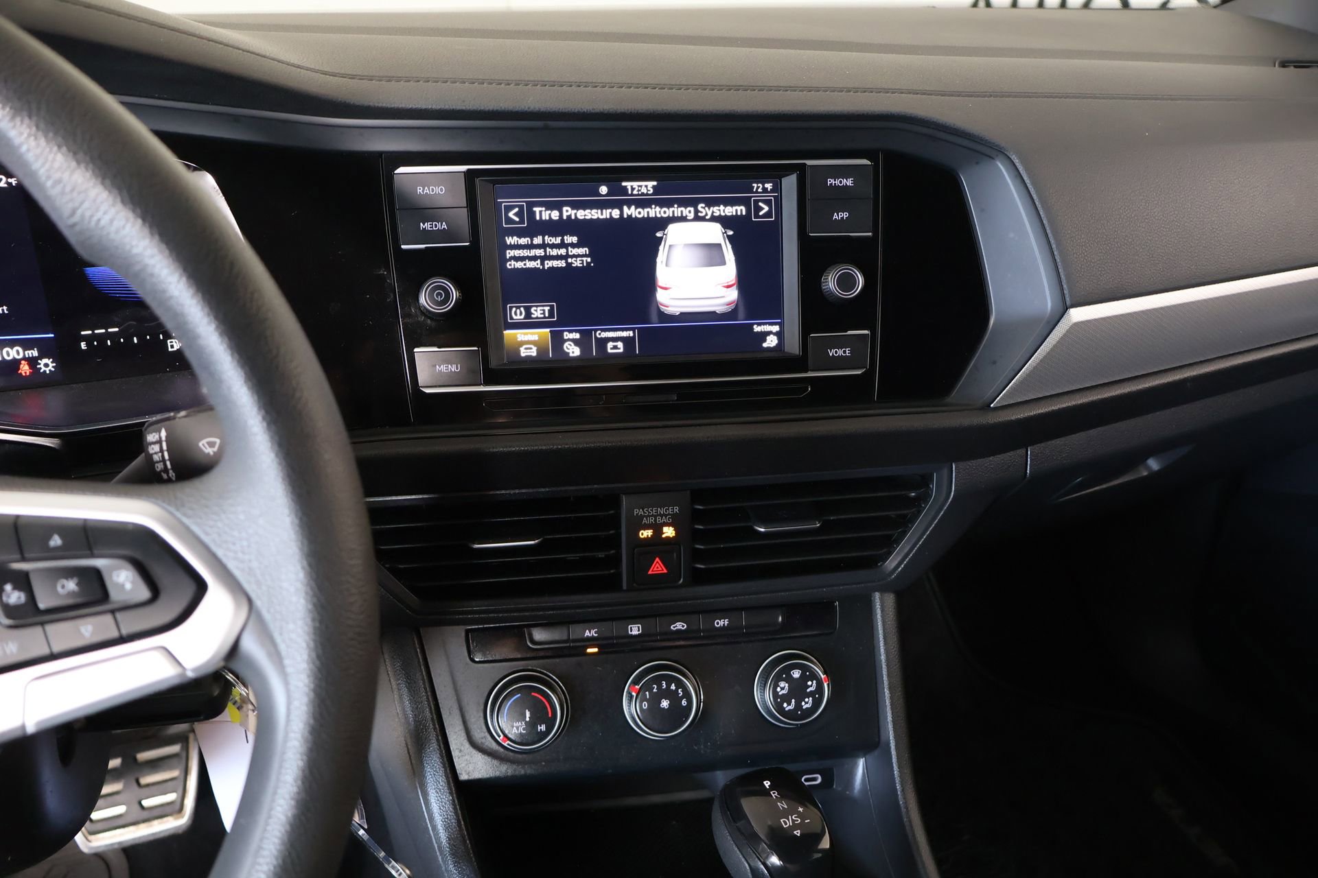 Used 2023 Volkswagen Jetta Sport FWD image 5