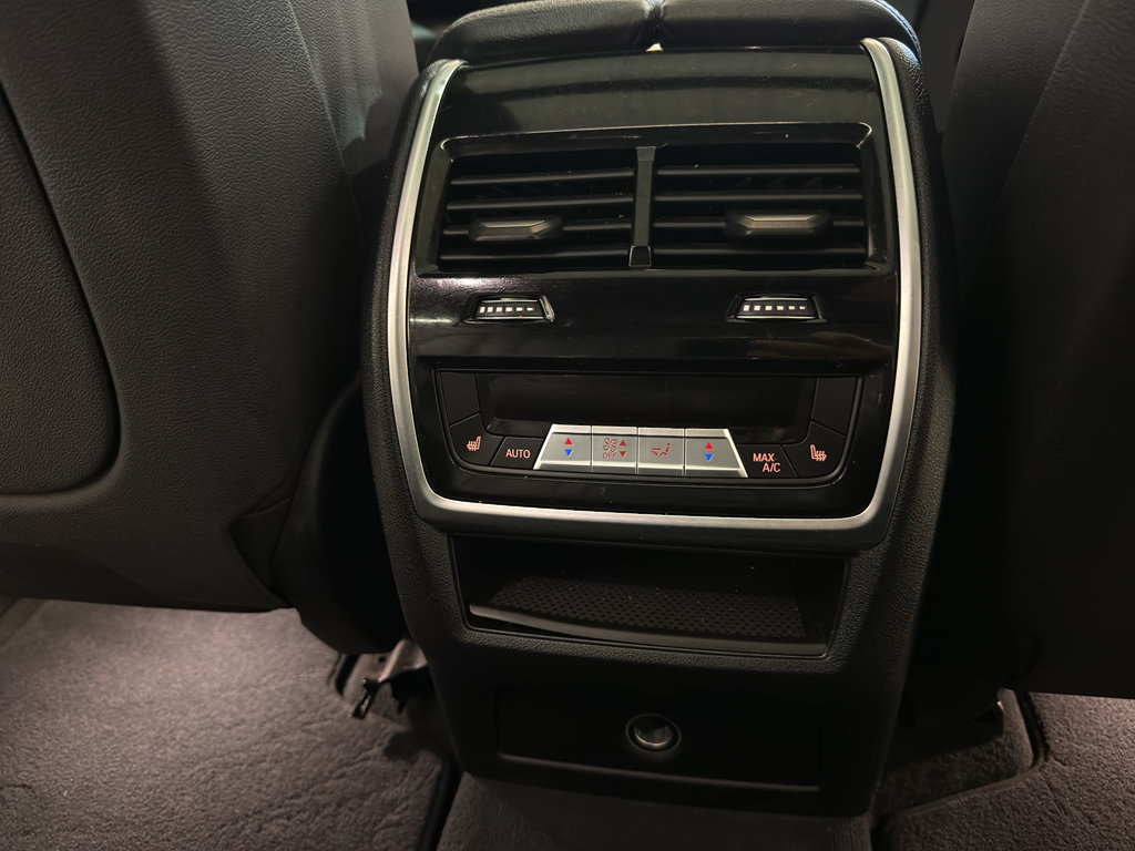 Used 2019 BMW X5 xDrive40i w/ Convenience Package AWD/4WD image 29