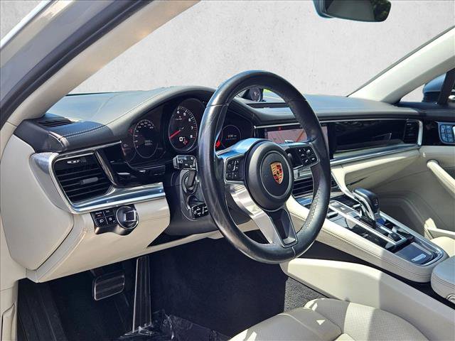 Used 2018 Porsche Panamera 4S AWD/4WD image 10