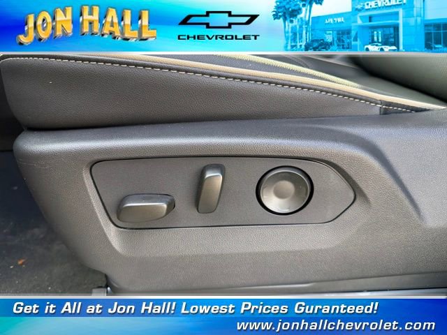 New 2026 Chevrolet Suburban Premier image 21