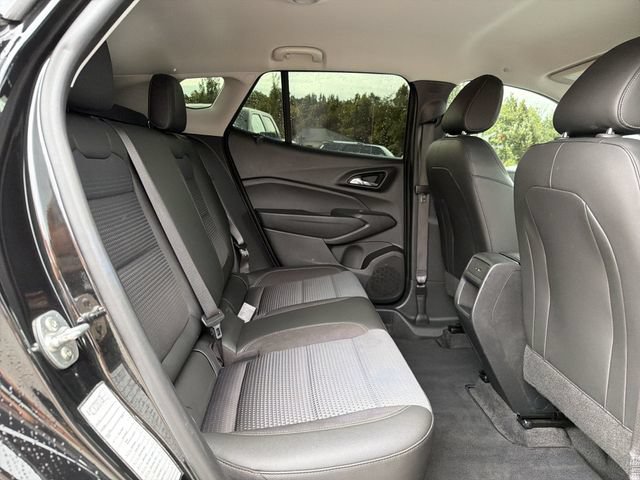 Used 2024 Chevrolet Trax LT FWD image 15