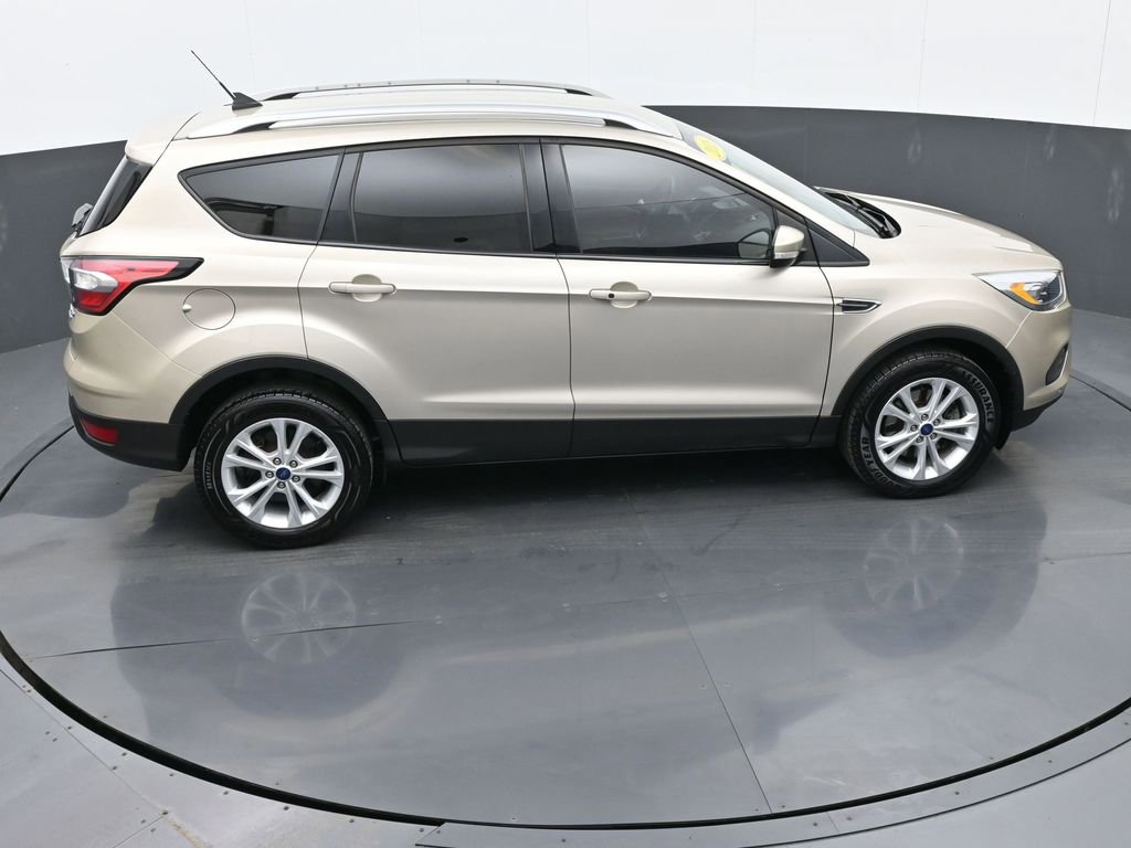 Used 2018 Ford Escape Titanium w/ Ford Safe & Smart Package image 31