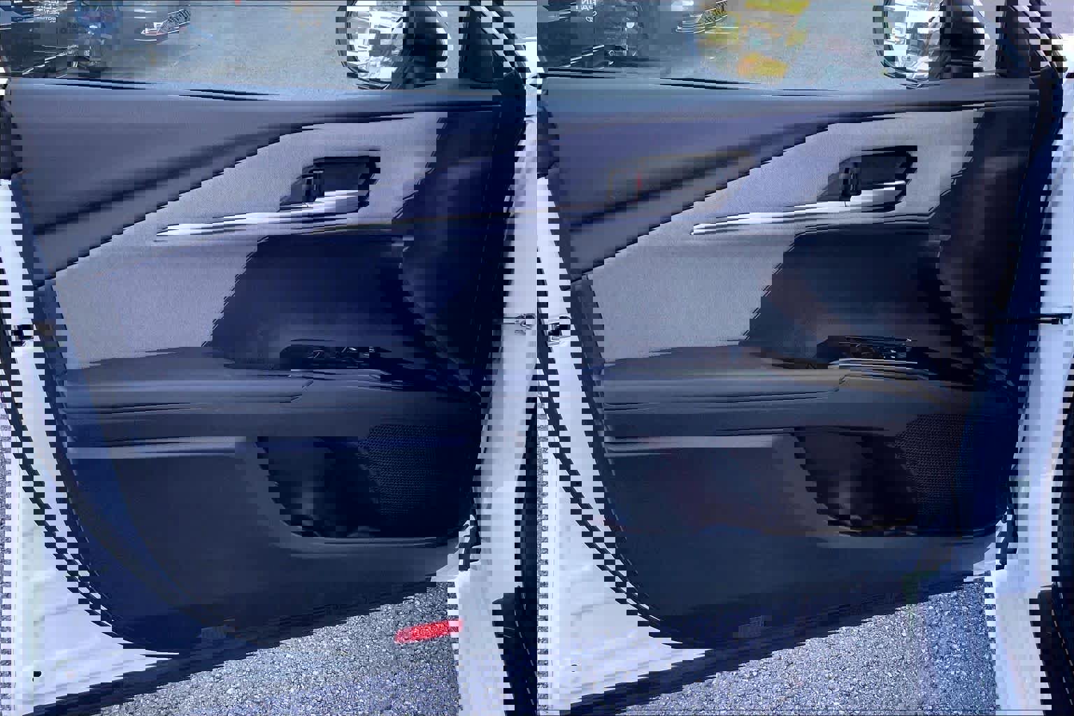 Used 2025 Toyota Camry LE image 21