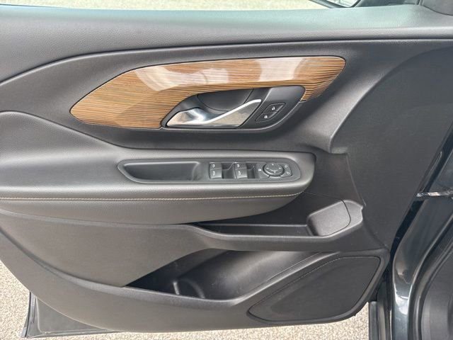 Used 2018 GMC Terrain SLE w/ Driver Convenience Package image 11