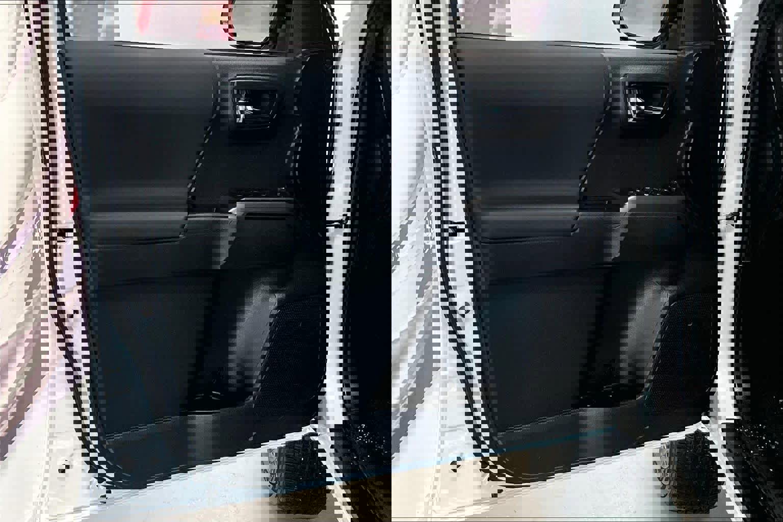 Used 2023 Toyota Tacoma TRD Sport w/ Technology Package image 24