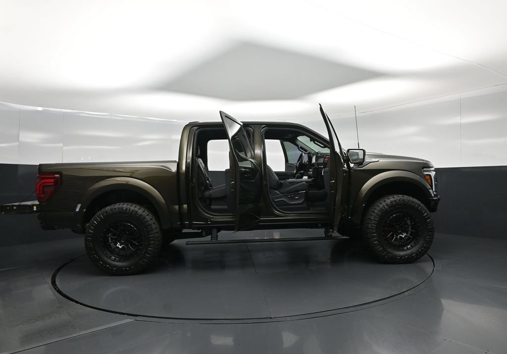 New 2026 Ford F150 Raptor w/ Equipment Group 803A Raptor R AWD/4WD image 4