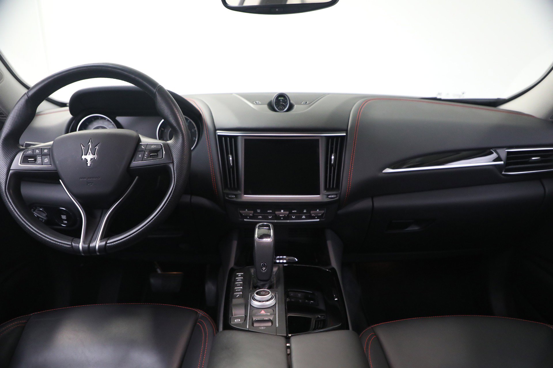 Certified 2022 Maserati Levante GT image 21