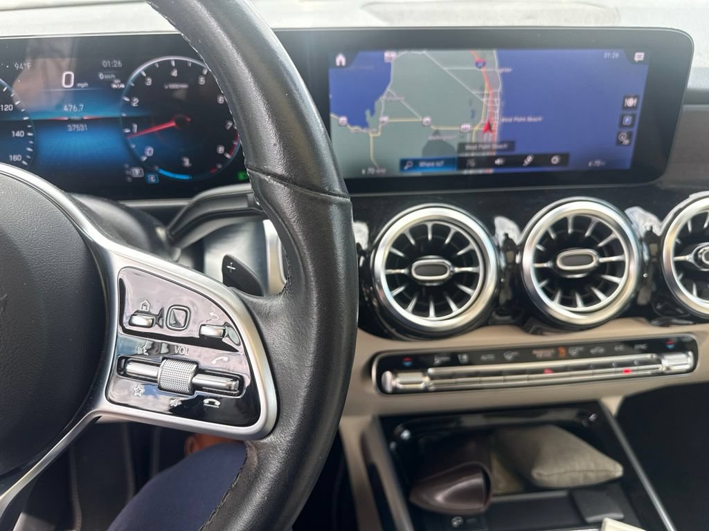 Certified 2023 Mercedes-Benz GLB 250 image 4
