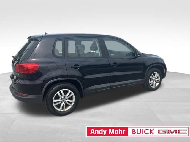 Used 2012 Volkswagen Tiguan S FWD image 16
