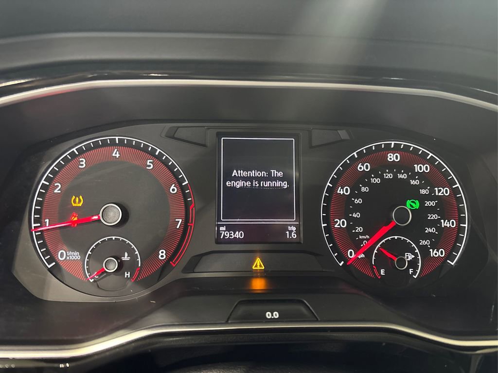 Used 2019 Volkswagen Jetta SE w/ Cold Weather Package image 22