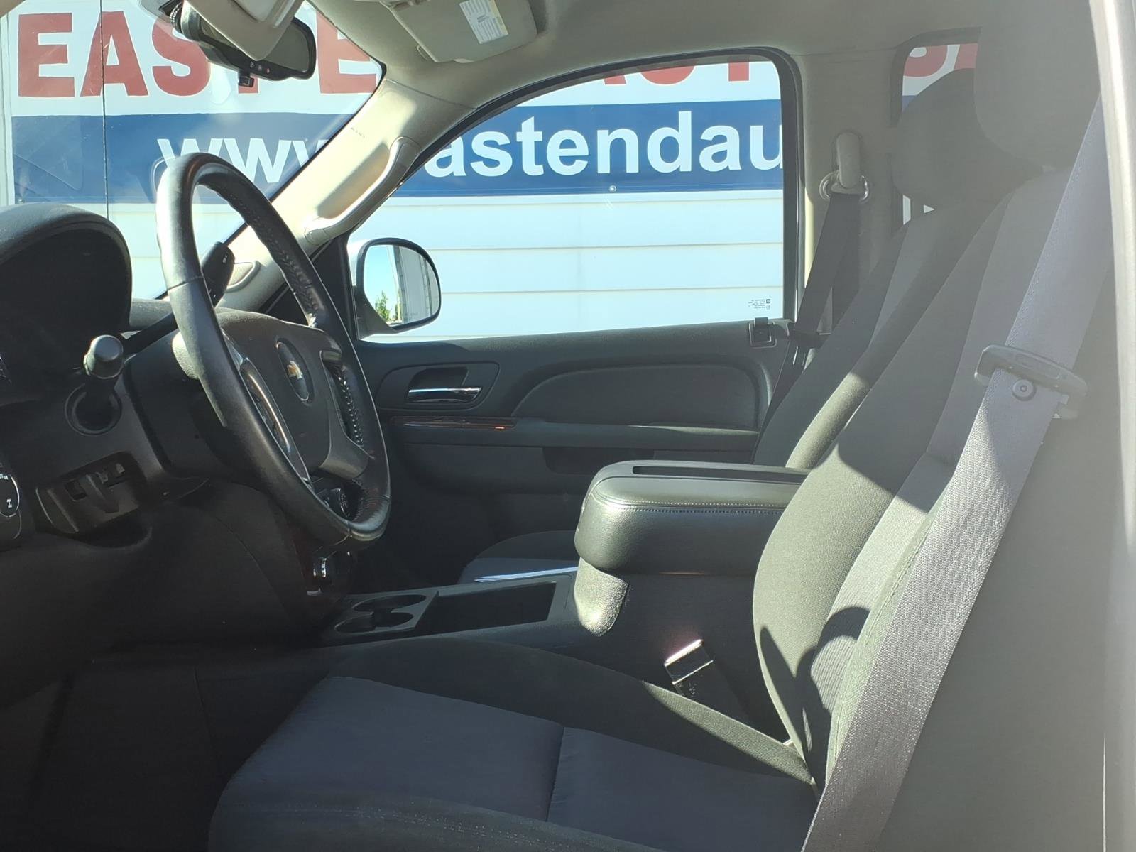 Used 2012 Chevrolet Avalanche LS AWD/4WD image 8