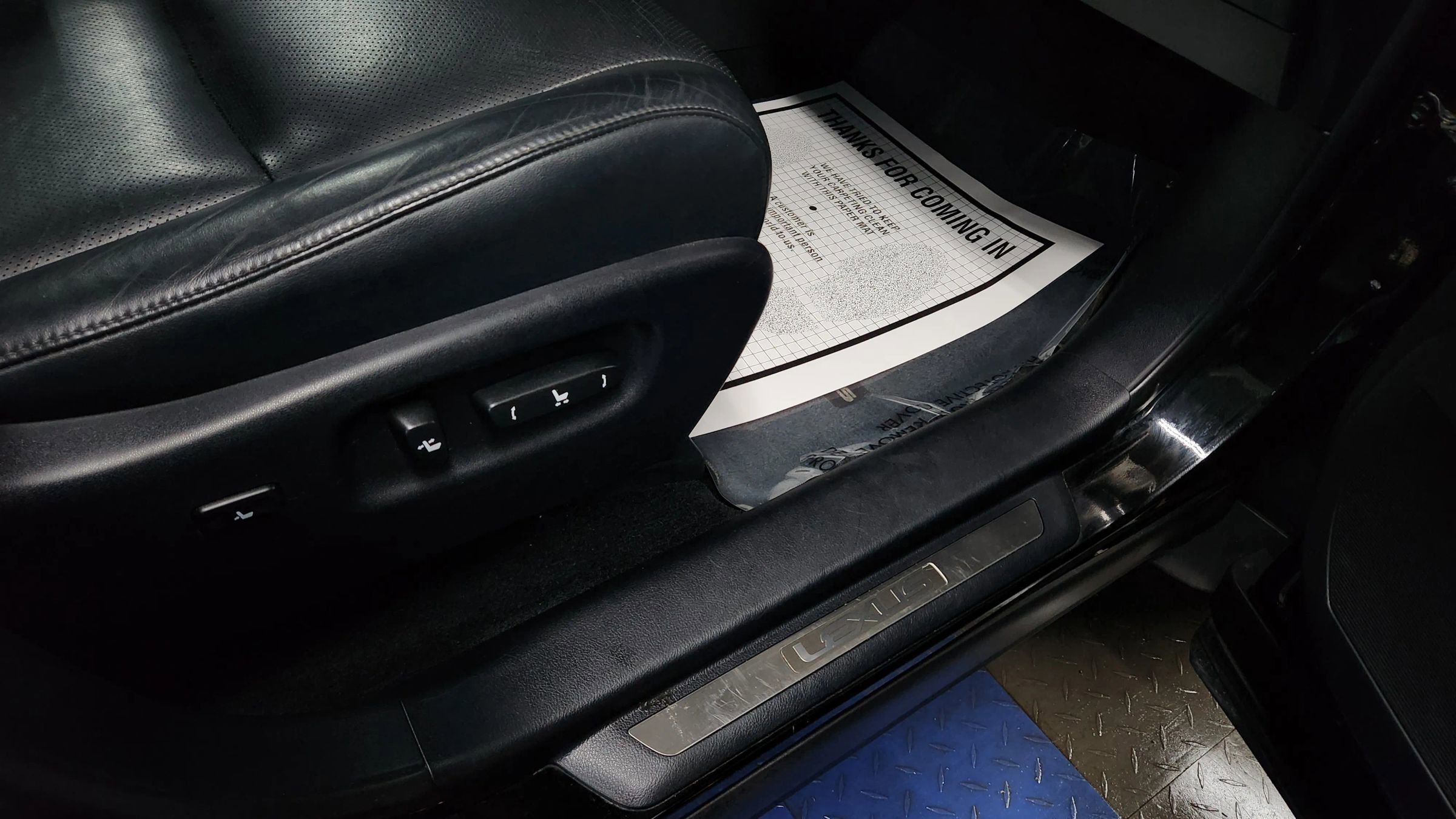 Used 2013 Lexus RX 350 AWD w/ Premium Pkg image 18