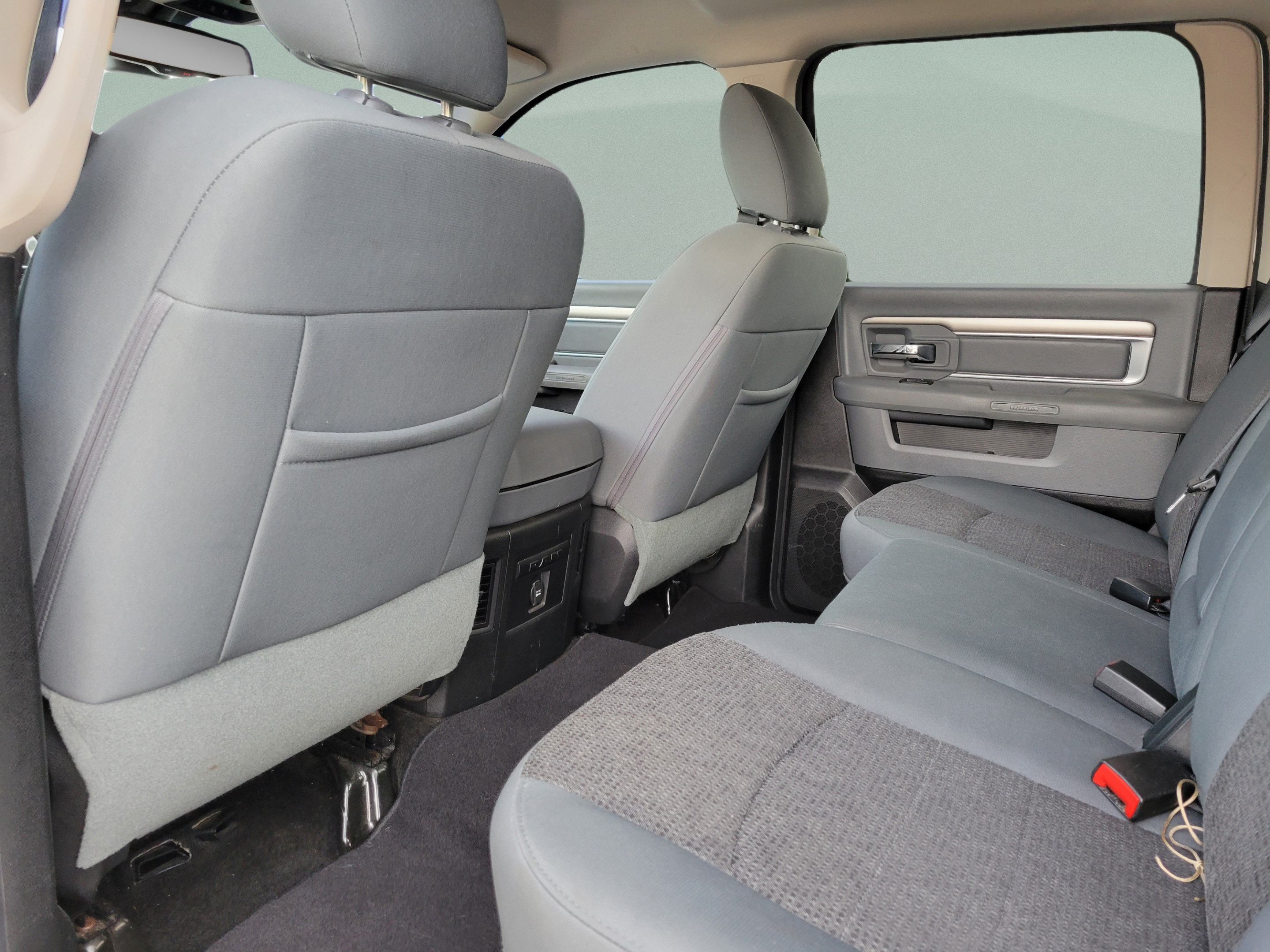 Used 2016 RAM 1500 Big Horn RWD image 5