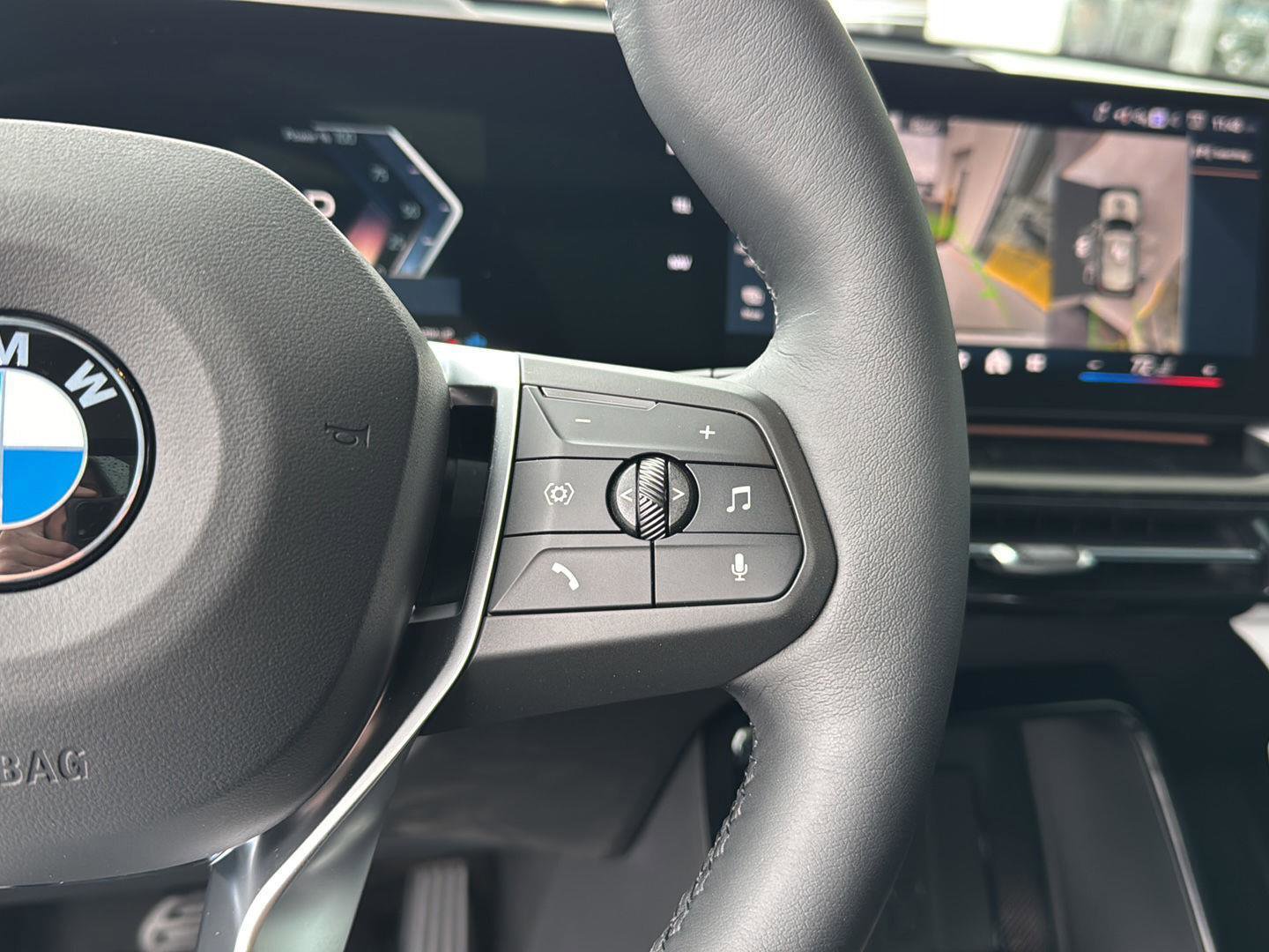 New 2026 BMW X1 xDrive28i w/ Technology Package image 19