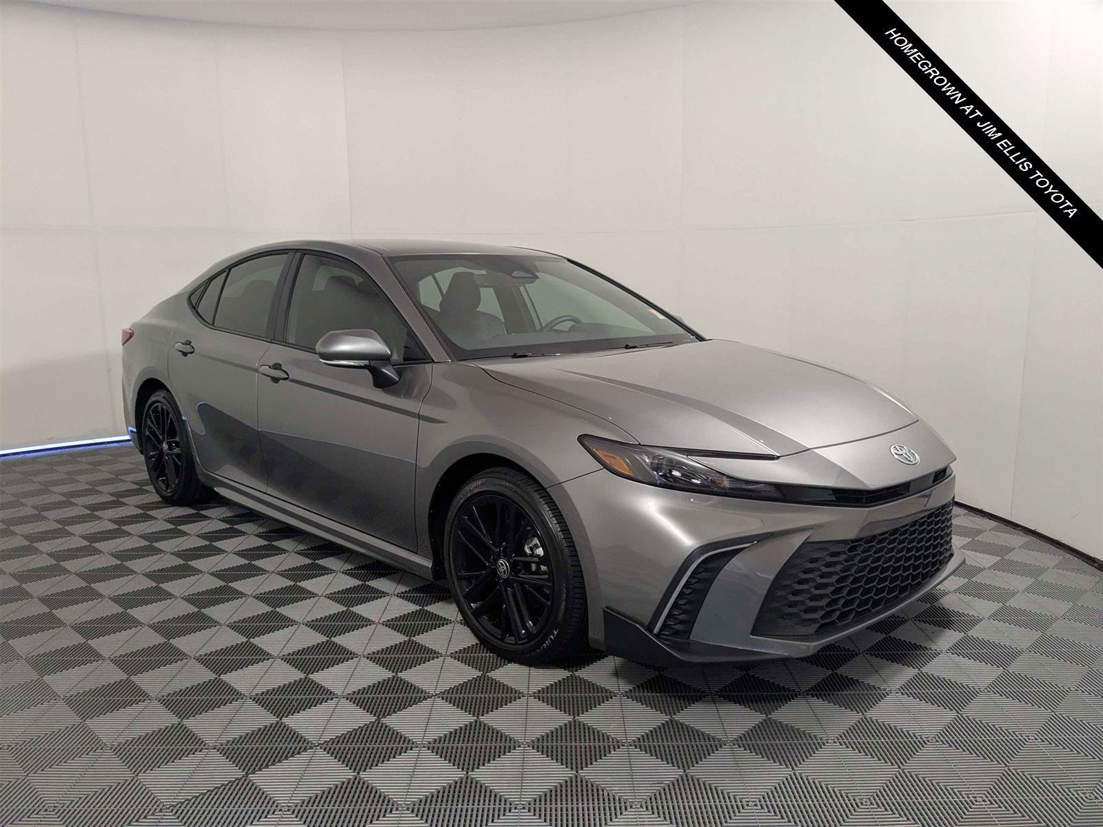 Certified 2026 Toyota Camry SE w/ Multimedia Upgrade Package FWD image 3
