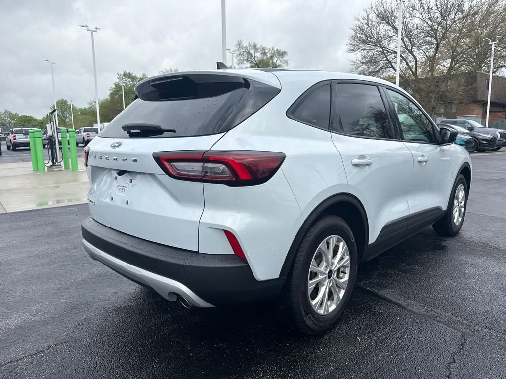 Used 2025 Ford Escape Active FWD image 7