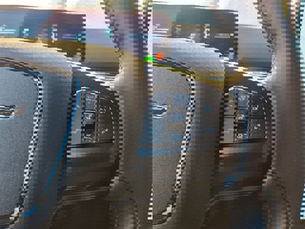 Used 2025 Ford Mustang Mach-E Select w/ Comfort Package Lite image 19