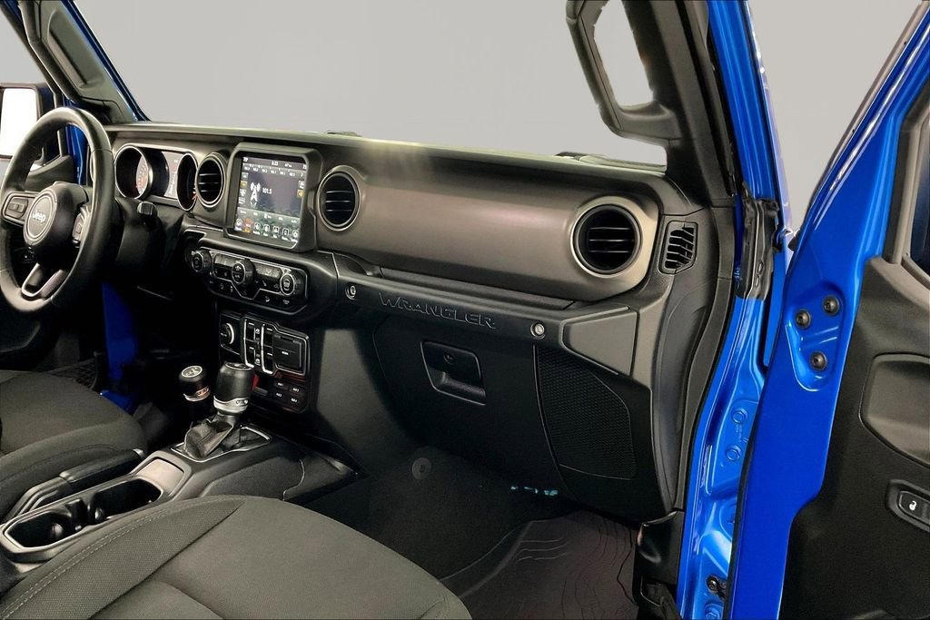 Used 2021 Jeep Wrangler Unlimited Sport image 22