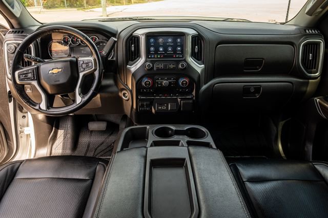 Used 2019 Chevrolet Silverado 1500 LT w/ Texas Edition image 6