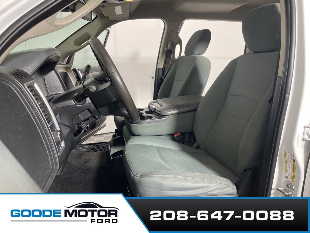 Used 2015 RAM 2500 SLT image 10