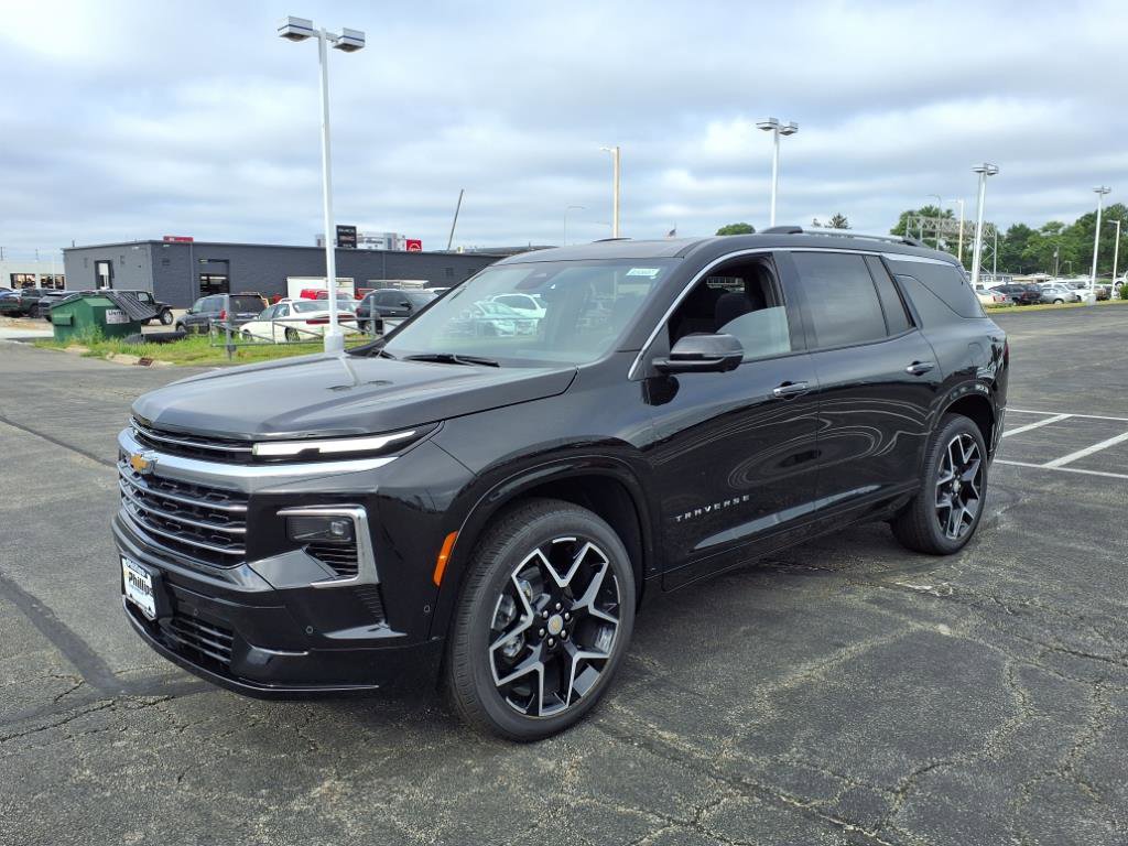 New 2025 Chevrolet Traverse High Country w/ LPO, Floor Liner Package image 8