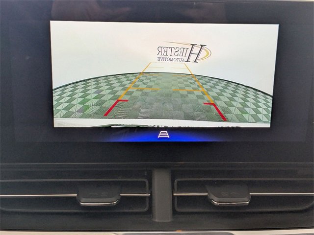 Used 2025 Chevrolet Trax LT w/ LT Convenience Package image 20