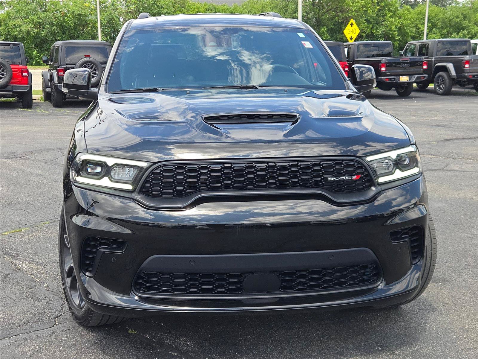 Certified 2025 Dodge Durango GT AWD/4WD image 4