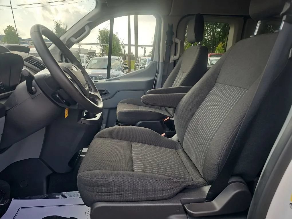 Used 2016 Ford Transit 350 XL RWD image 11