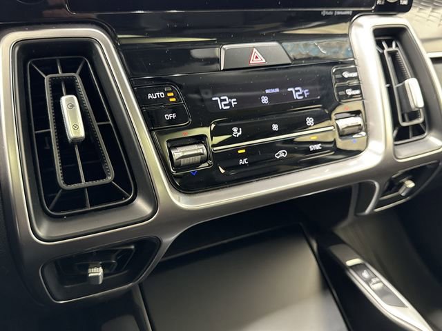 Used 2023 Kia Sorento S w/ Panoramic Sunroof Package image 21