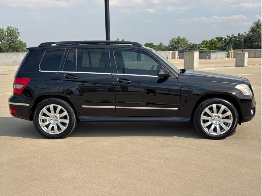 Used 2010 Mercedes-Benz GLK 350 4MATIC image 9