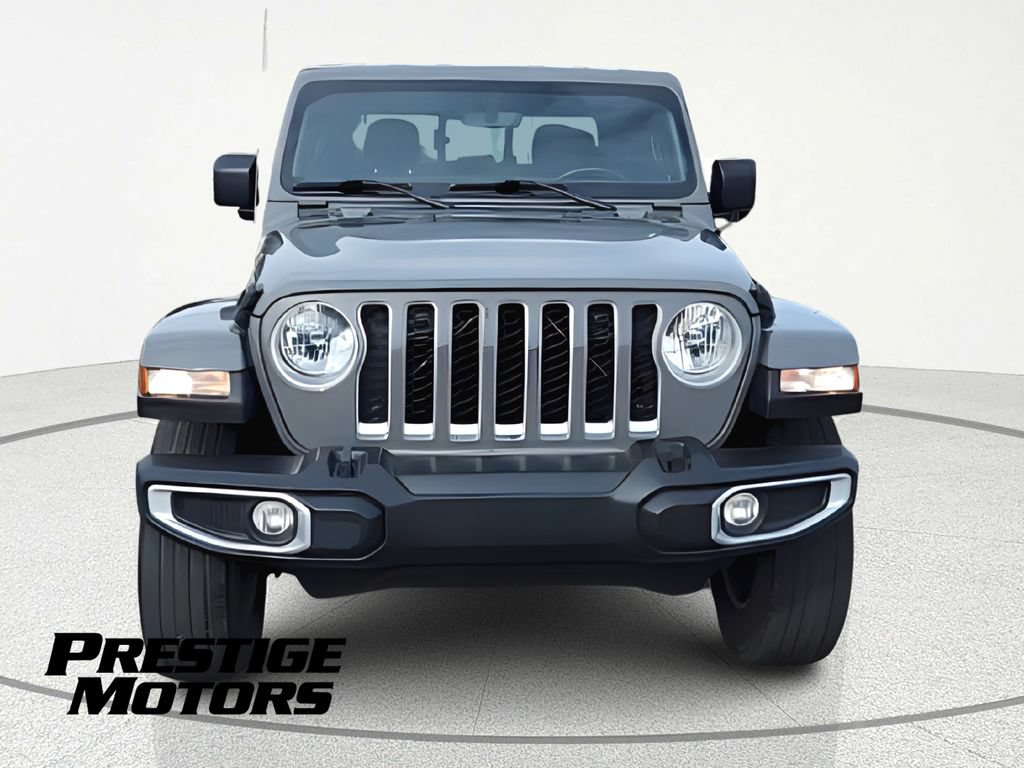 Used 2021 Jeep Gladiator Overland w/ Uconnect 4C Nav & Sound Group AWD/4WD image 2