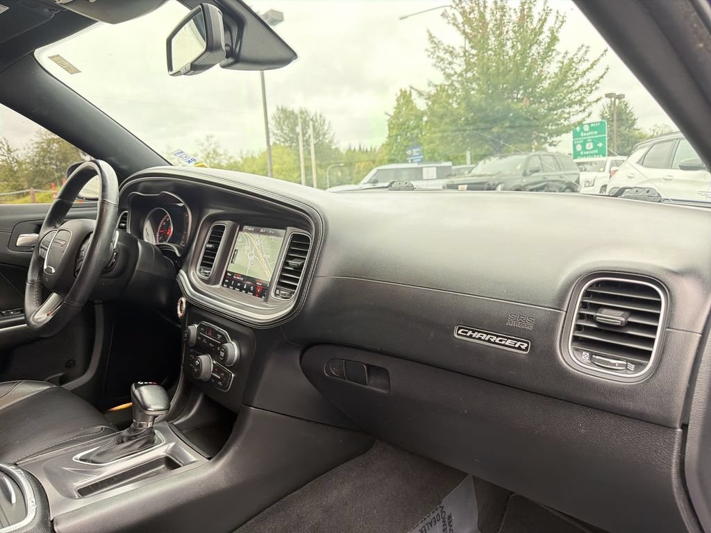 Used 2019 Dodge Charger SXT w/ Plus Group AWD/4WD image 29