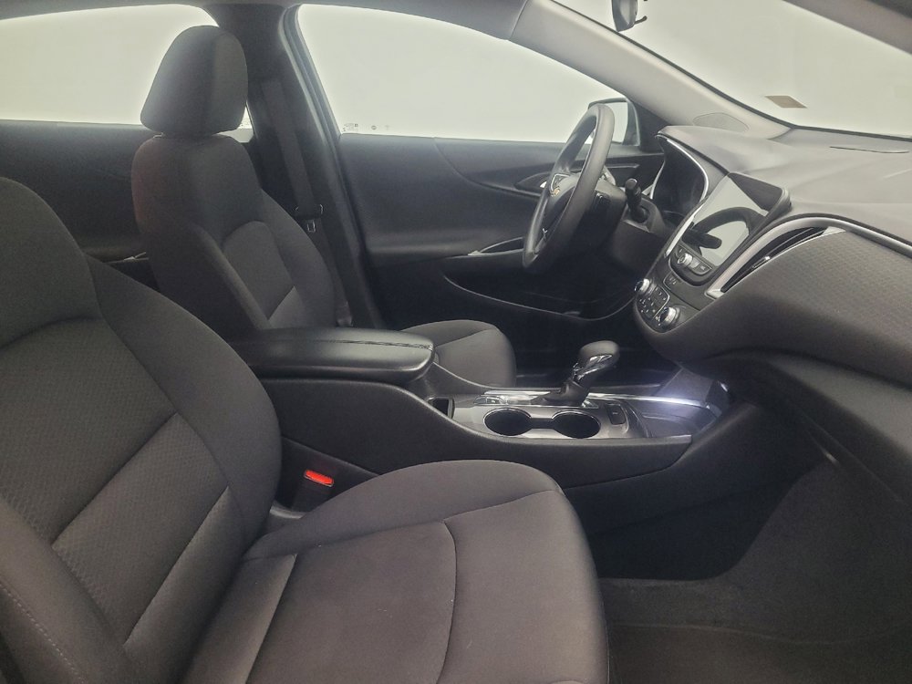 Used 2023 Chevrolet Malibu LT image 21