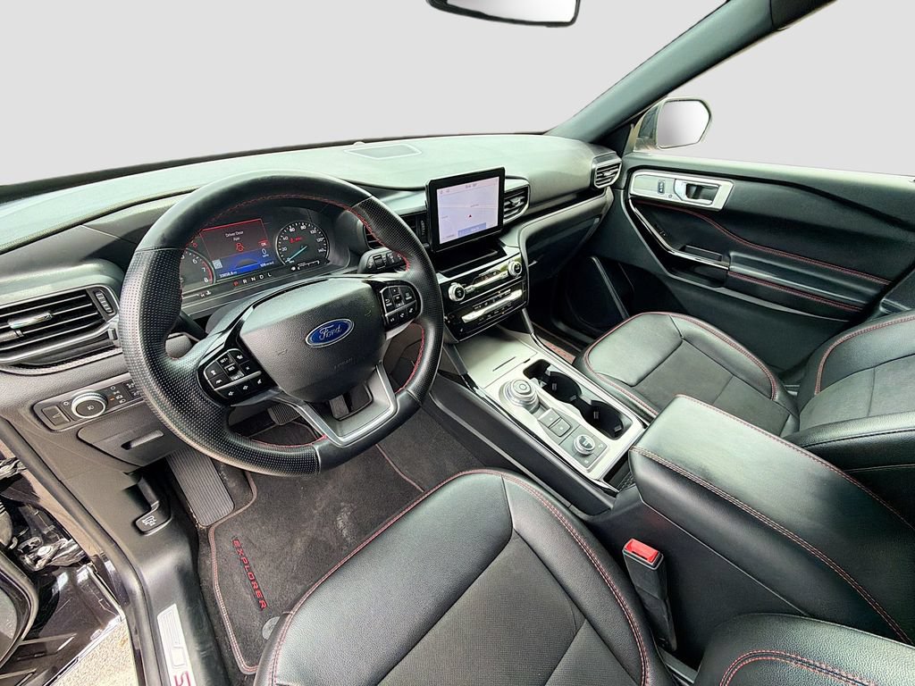 Used 2022 Ford Explorer ST-Line w/ Class IV Trailer Tow Package AWD/4WD image 9