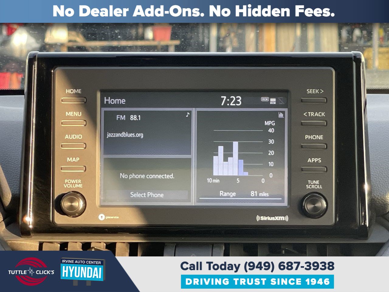 Used 2020 Toyota RAV4 LE w/ All Weather Liner Package FWD image 17