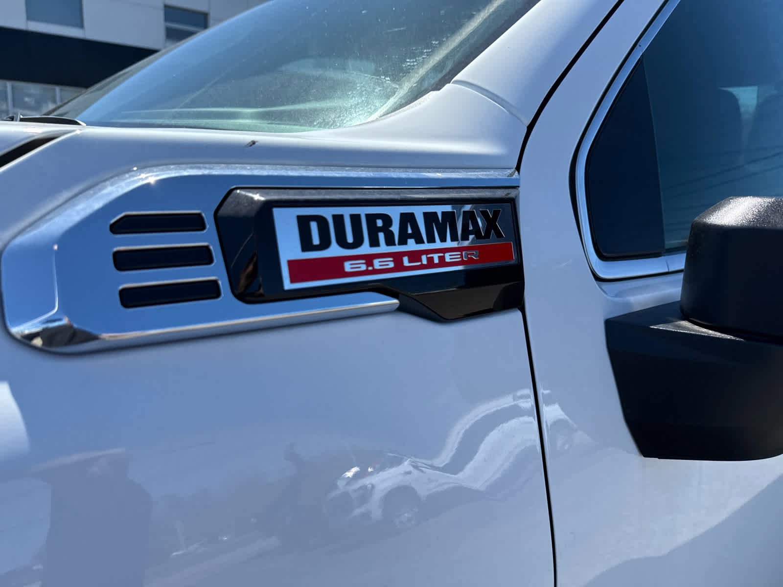 New 2026 GMC Sierra 2500 SLE w/ SLE Value Package; AWD/4WD image 11