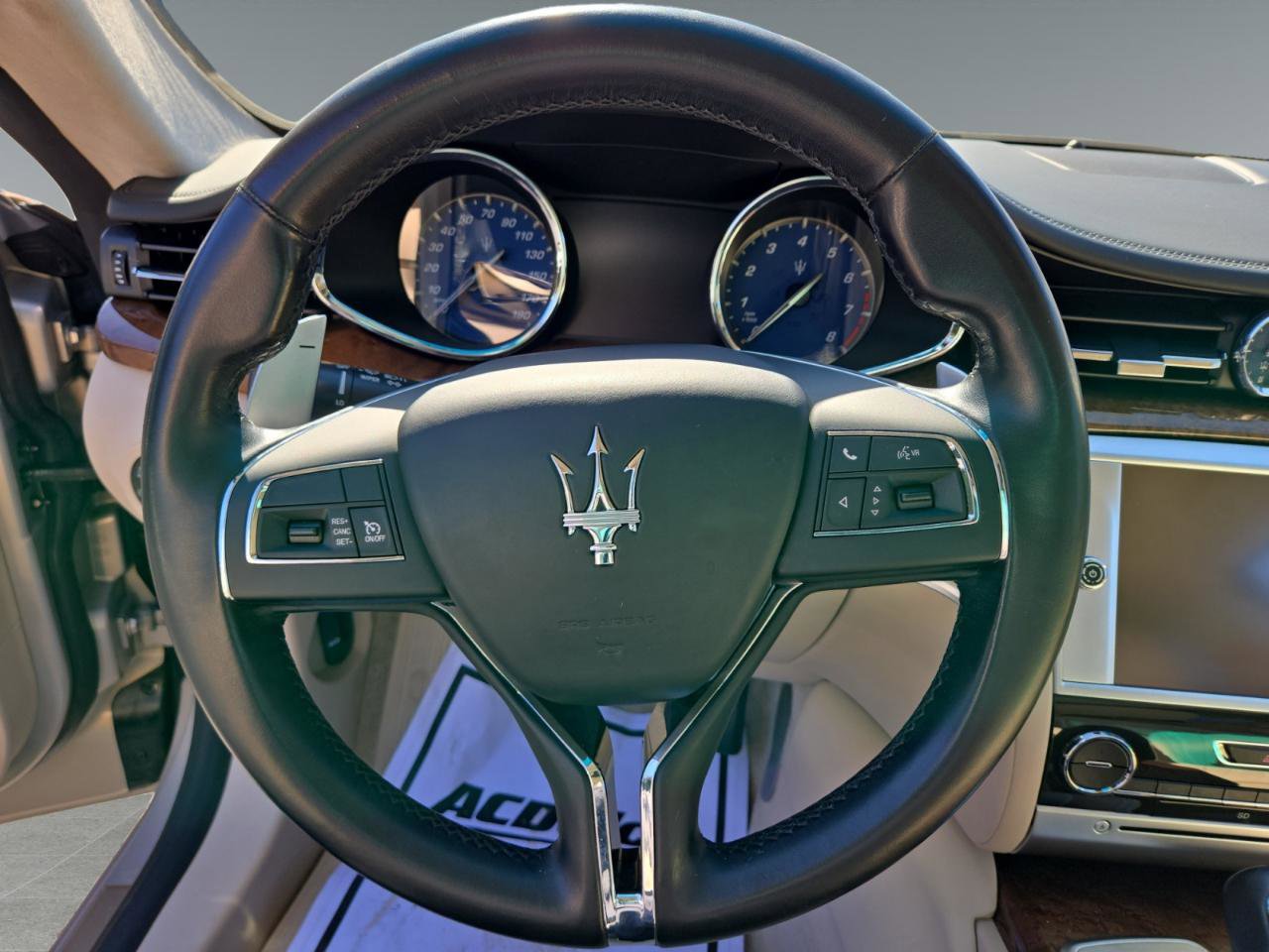 Used 2015 Maserati Quattroporte S Q4 AWD/4WD image 12