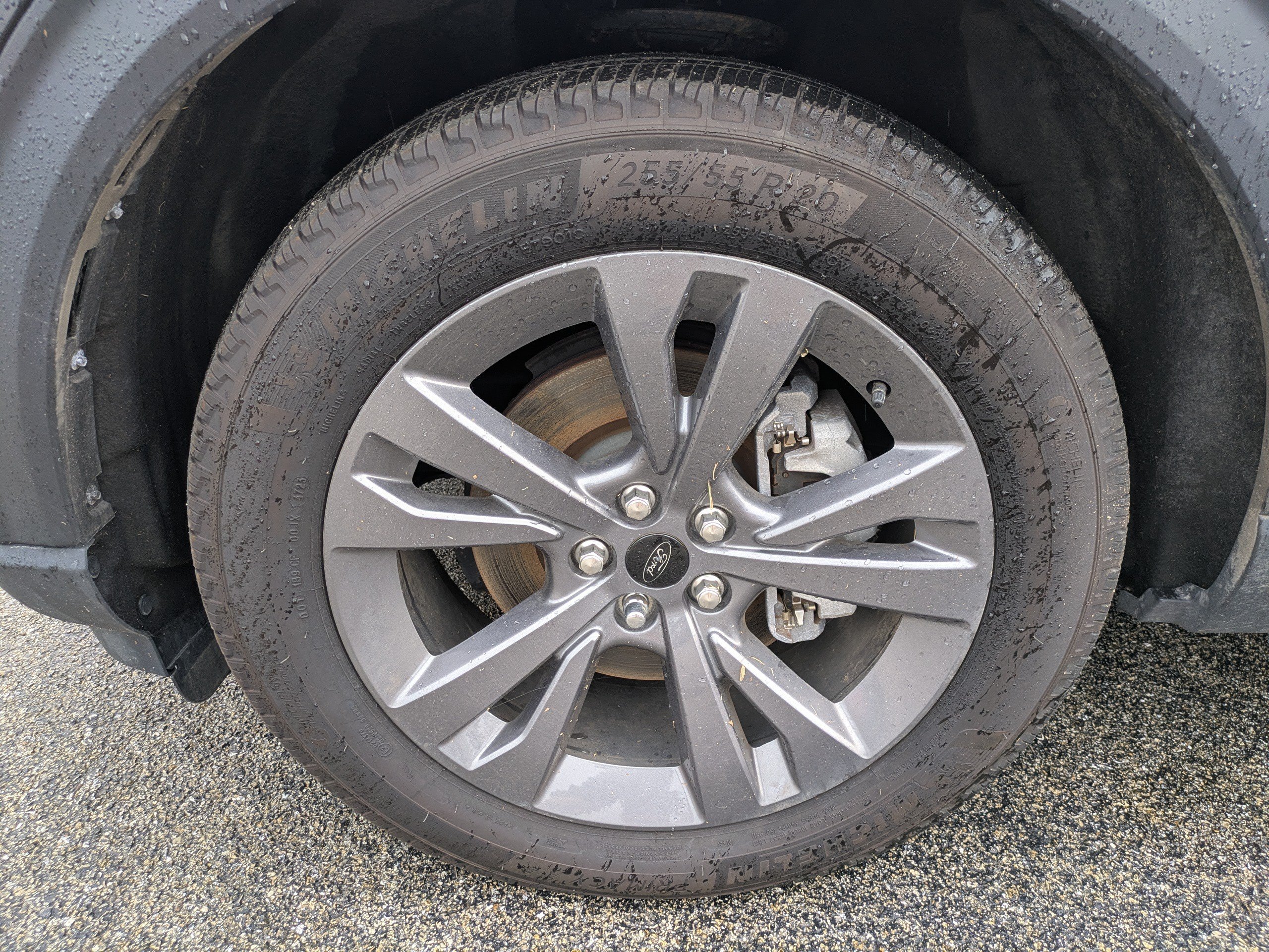Used 2023 Ford Explorer XLT w/ Equipment Group 202A AWD/4WD image 12