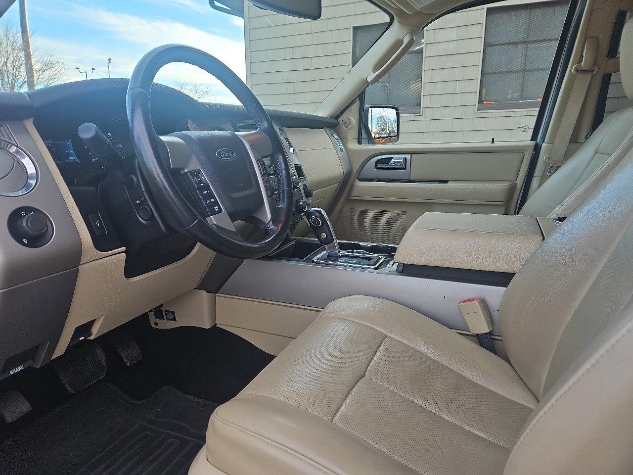 Used 2015 Ford Expedition EL Limited w/ Equipment Group 301A image 14